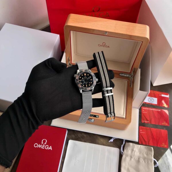 Omega Co‑Axial Master Chronometer 42 mm 007 Jeams Bond Edition Swiss ETA Movement