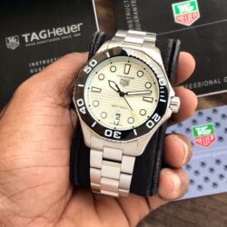 20f6ab99-2296-4743-9eab-186ca4bcabf0 TAG Heuer Carerra AQUARACER White Dial Special Edition Re-Imagines Automatic Mens Watch