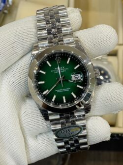 WhatsApp Image 2026-07-15 at 17.06.02 Rolex 124300 Oyster Perpetual 41 Green Dial