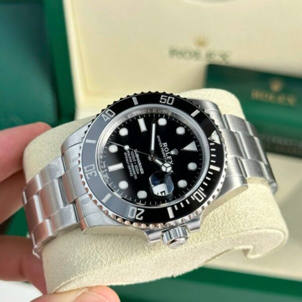 1750589324-515-3-768x768 Rolex Submariner Black Dial 40mm Oyster Super Clone