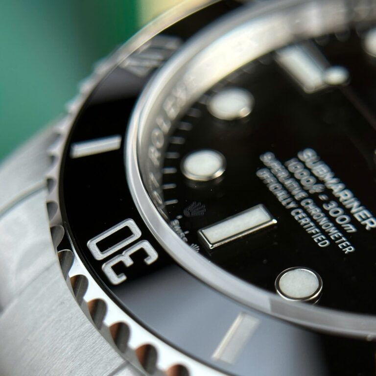 Rolex Submariner Black Dial 40mm Oyster Super Clone - Image 3