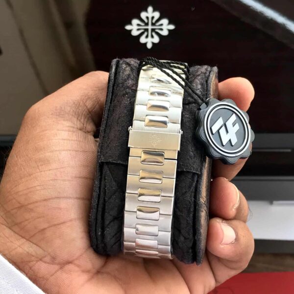 d7519fa3-2570-462f-844b-ba30c1d69ff6-compressed Patek Philippe Nautilus 5711/1R Superclone Automatic Mens Watch
