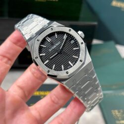 WhatsApp Image 2026-09-09 at 11.29.39 Audemars Piguet Royal Oak 15500ST Black Dial 1:1 Super Clone